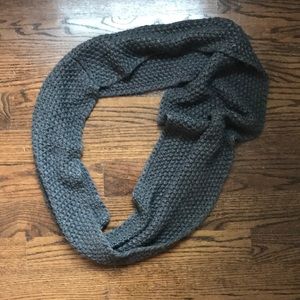 Grey infinity scarf